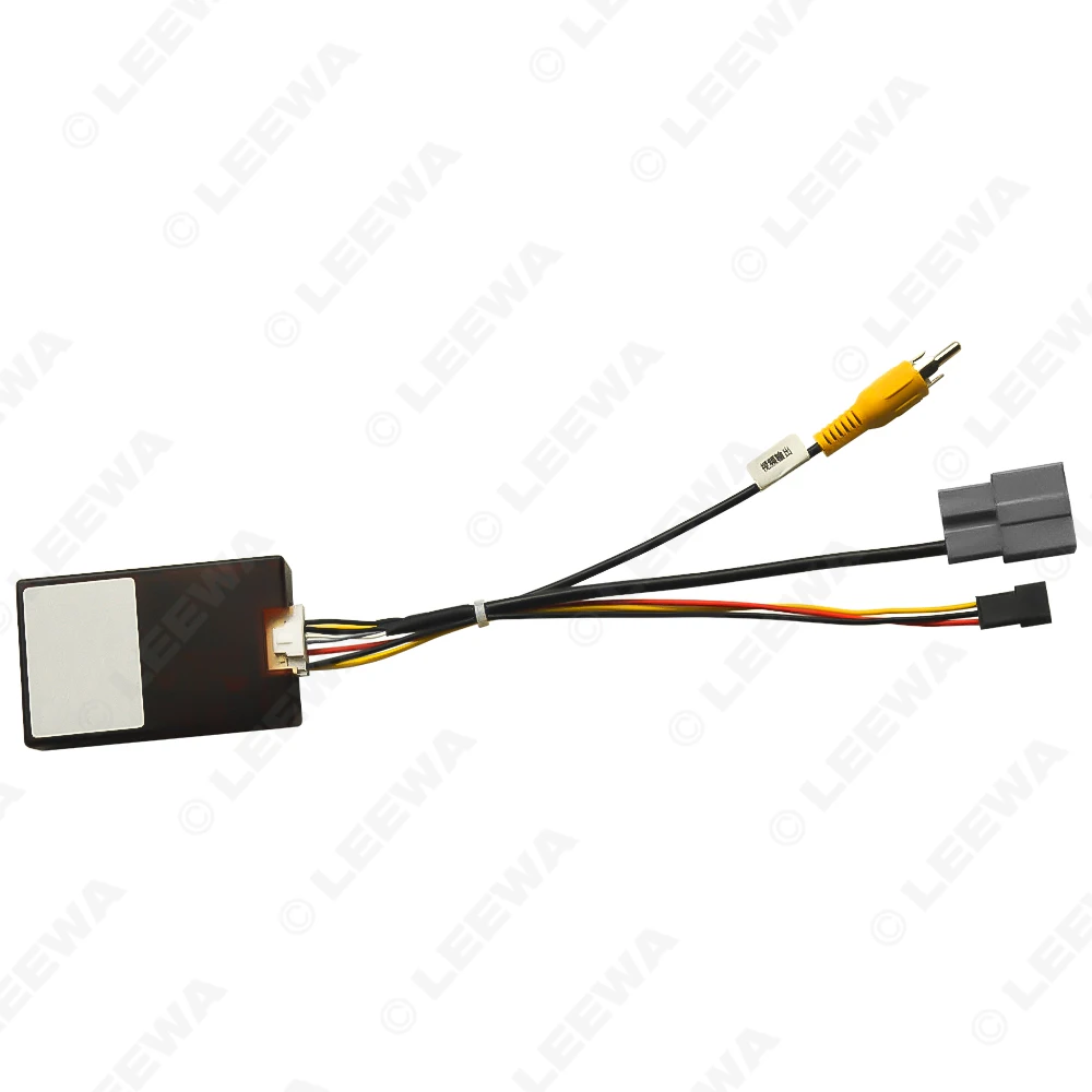 

LEEWA Car 360 Panoramic Original Camera LDVS To CVBS Decoder Box For Toyota Alphard/Vellfire (AH30;2015-2023)