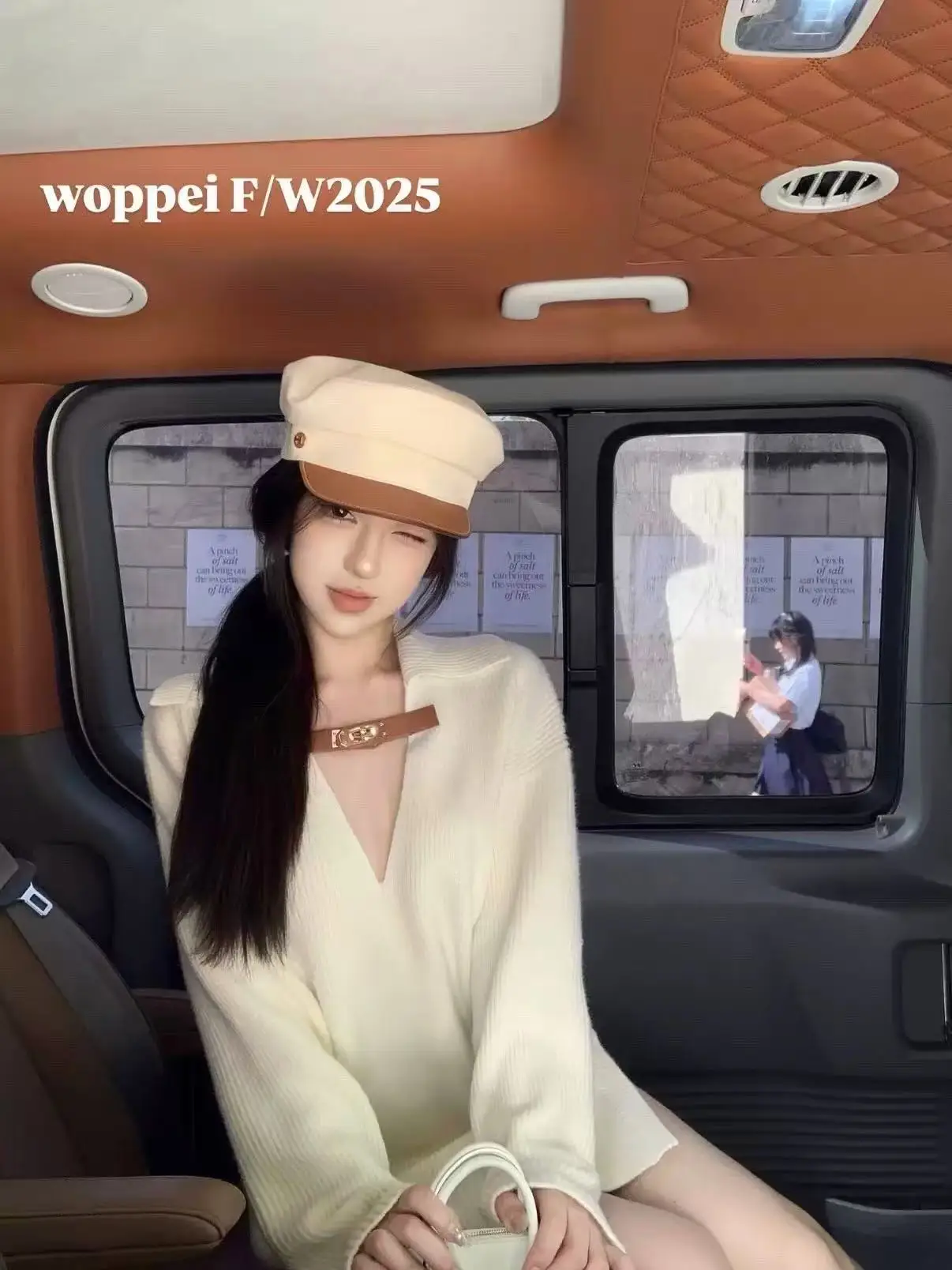 

Plus Size Knitted Sweater V-Neck Long Sleeve Chain Design Autumn Winter Slimming Base Layer Fashionable Inner Wear Pullover F167