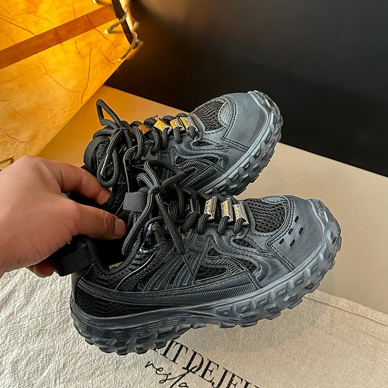 الأطفال أحذية رياضية عدم الانزلاق الاطفال حذاء كاجوال لينة أسفل تنفس 2025 موضة جديدة بنين بنات أحذية رياضية عصرية مريحة