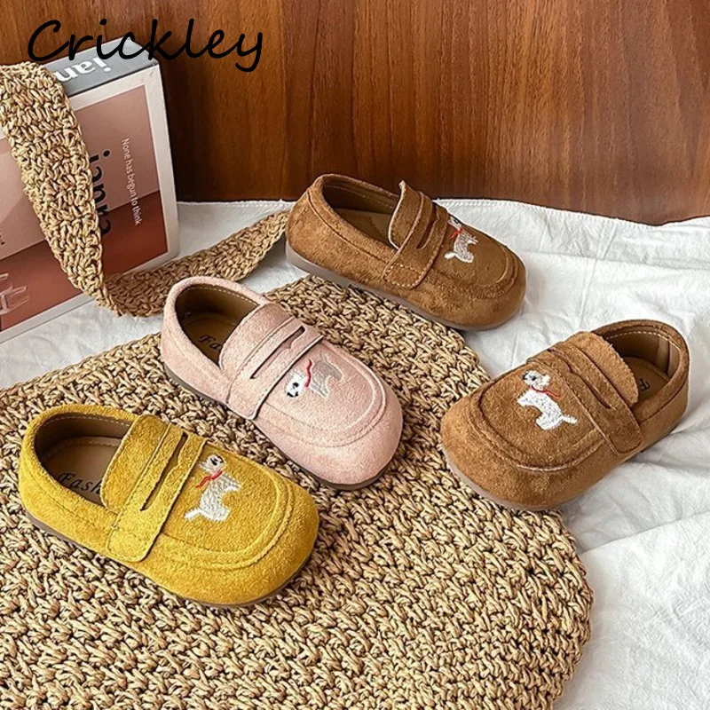الكلب التطريز بنين بنات المتسكعون الجلد المدبوغ بولي Leather الجلود الانزلاق على الاطفال أحذية مسطحة لينة أسفل المضادة للانزلاق الأطفال حذاء كاجوال