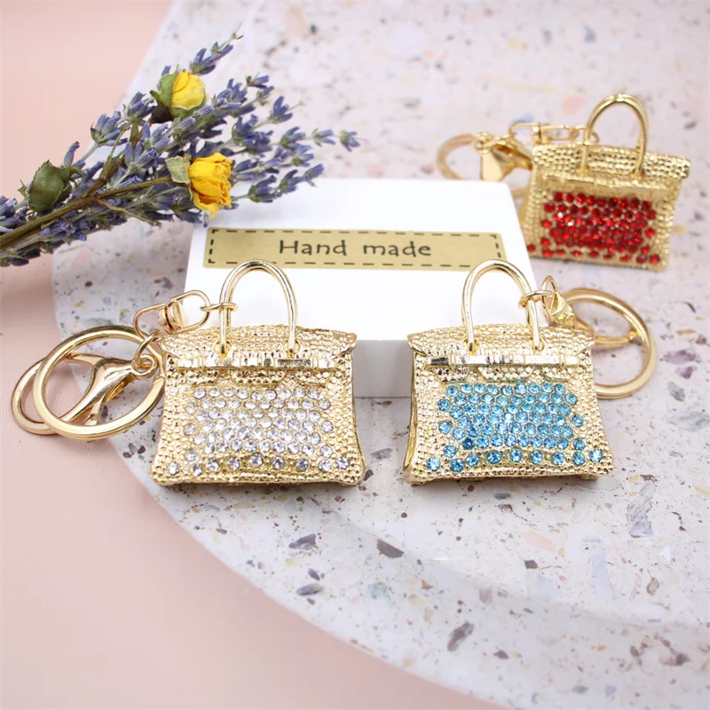 Creative New Mini Bag Full of Crystal Alloy Keychain Exquisite Automobile Hanging Holiday Souvenirs Gift Holder