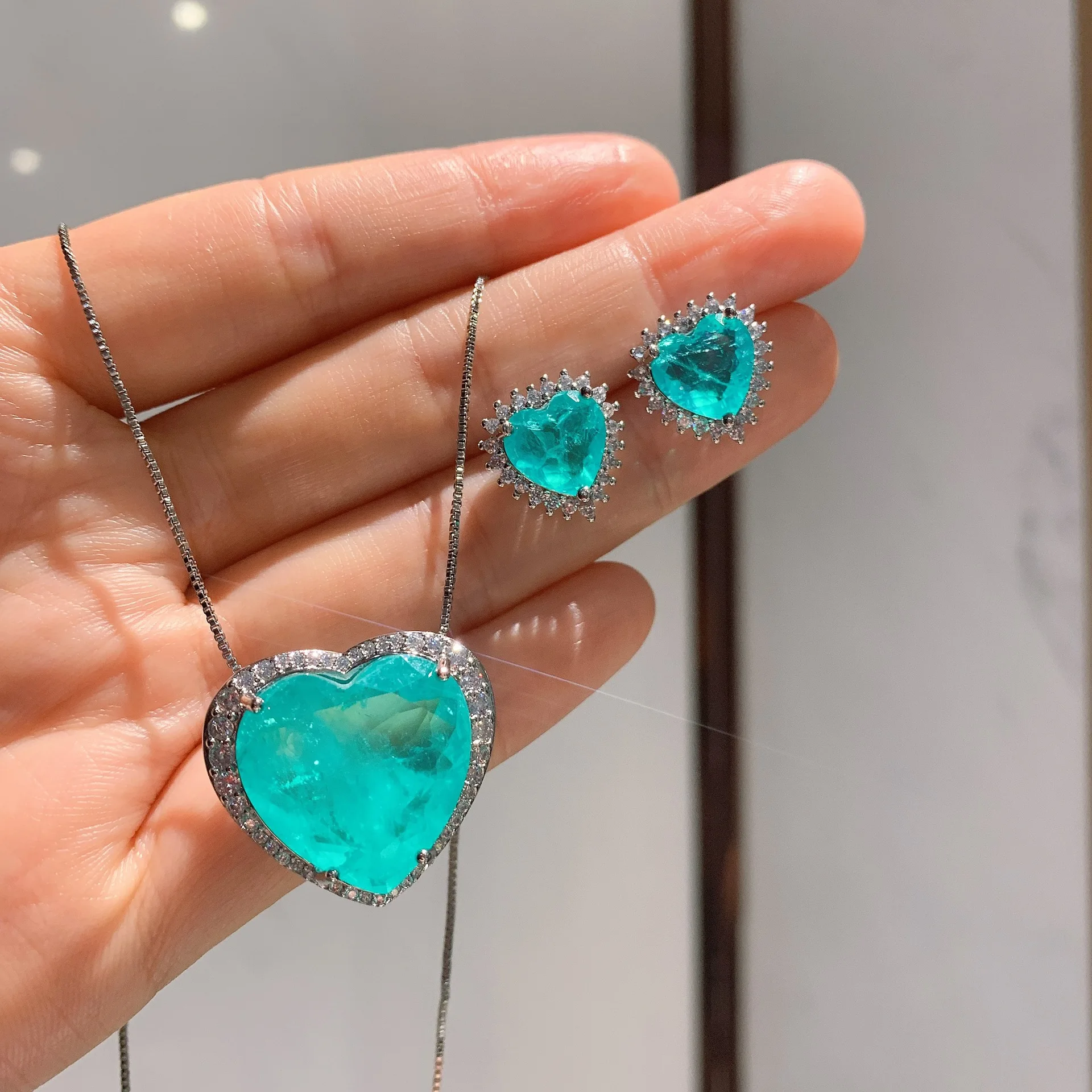 

Luxury Paraiba Heart Necklace Earring Brand Set Wedding Dinner Party Jewelry Anniversary Gift High Quality Fashion Dropshipping