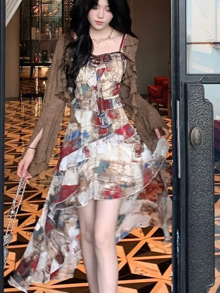 Conjunto de Roupa de Verão Masculino e Feminino: Vestido de Manga Longa com Bainha Irregular e Alça, Estilo Vintage com Borda...