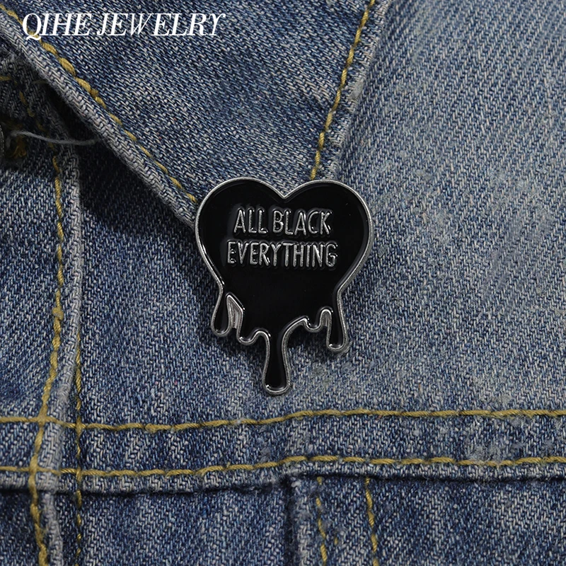 All Black Everything Brooch Enamel Pins Black Fluid Heart Metal Brooches Backpack Lapel Badge Halloween Punk Jewelry Accessories