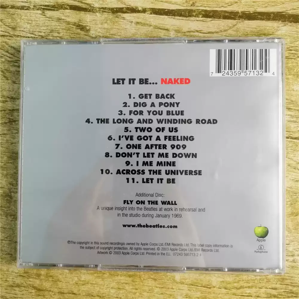 2CD البيتلز Let It Be Naked It's مجموعة من بروفات استوديو الفرقة في يناير 1969.