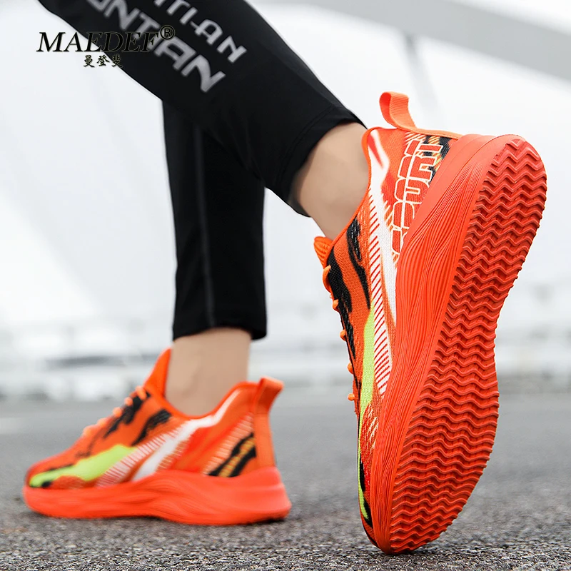 Maedtef tênis respirável sapatos casuais homens sapato de caminhada antiderrapante sapatos esportivos masculinos ao ar livre jogging formadores sola macia calçado