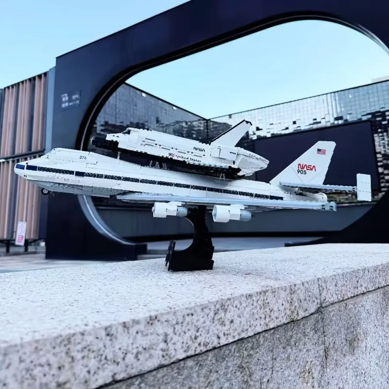 MINISO New 2025 In Stock Shuttle Carrier Aircraft 10360 Model Building Blocks Bricks DIY Creative  Bricks Toy Kid Christmas Gift