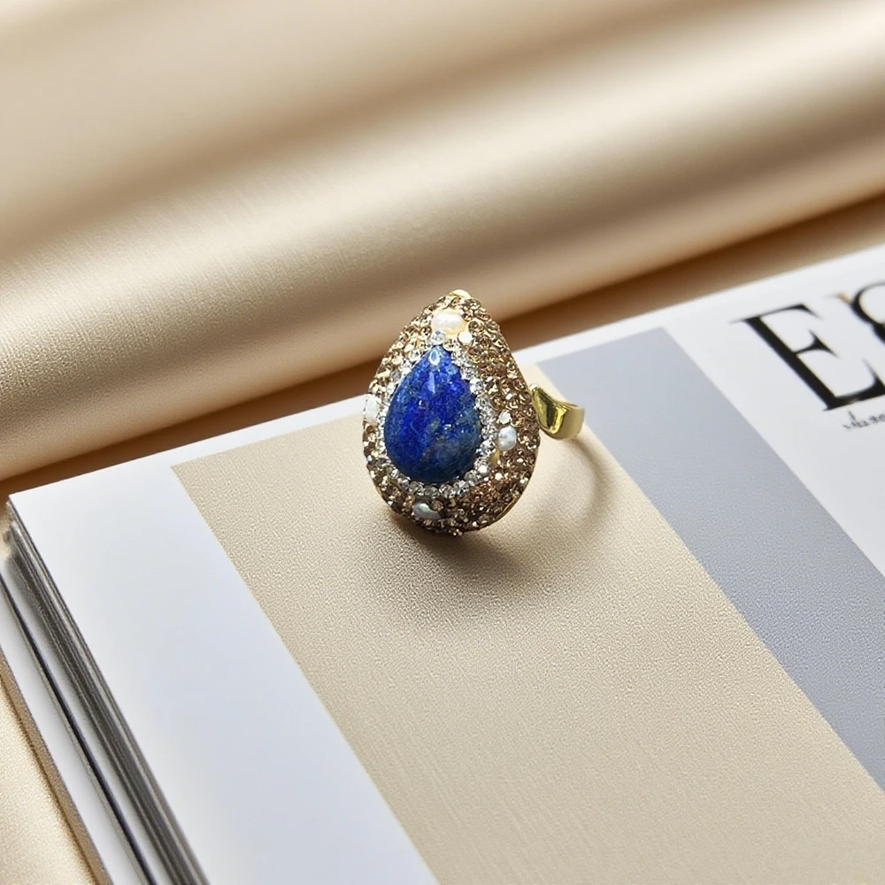 خاتم اللازورد على شكل قطرة ماء طبيعية مصنوع يدويًا مع ترصيع كريستالي فريد من لؤلؤ المياه العذبة وحجر الراين - مجوهرات ذات طراز بسيط