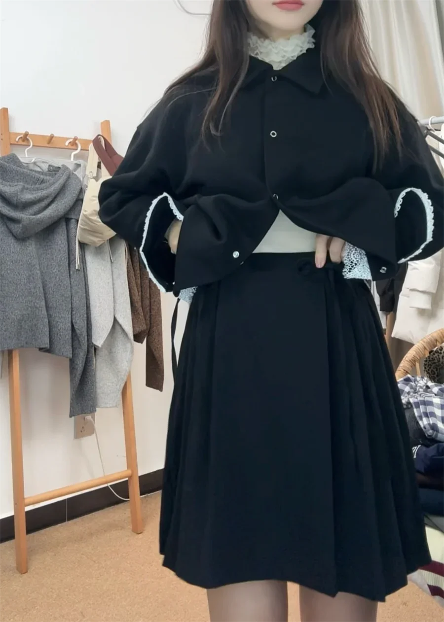 Chaqueta corta de estilo japonés para mujer, chaqueta holgada con borde de encaje de un solo pecho para otoño e invierno, abrigos negros informales para mujer, nuevo