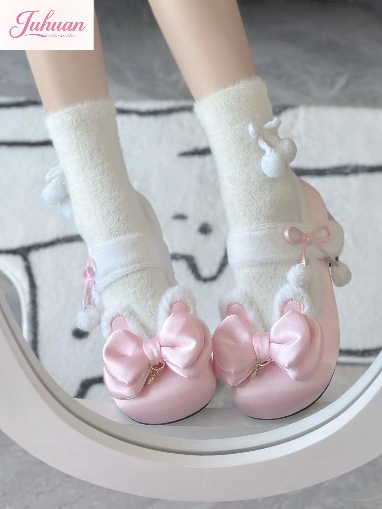 

Kawaii Japanese Original Round Head Cute Sweet Lolita Bow Rabbit Ear Single Shoes Soft Sister Low Heel Lo Mary Jane Shoes Women