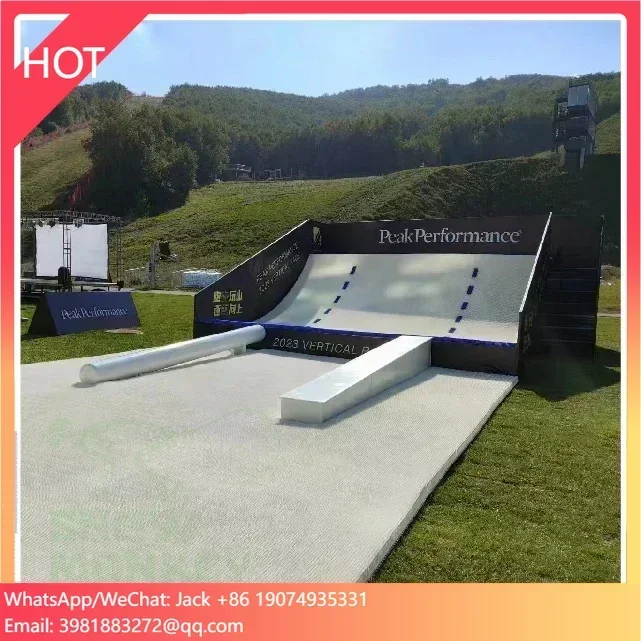 The Wish of Skiing in Four Seasons Has Finally Come True Winter Snow and Summer Training Dry Ski