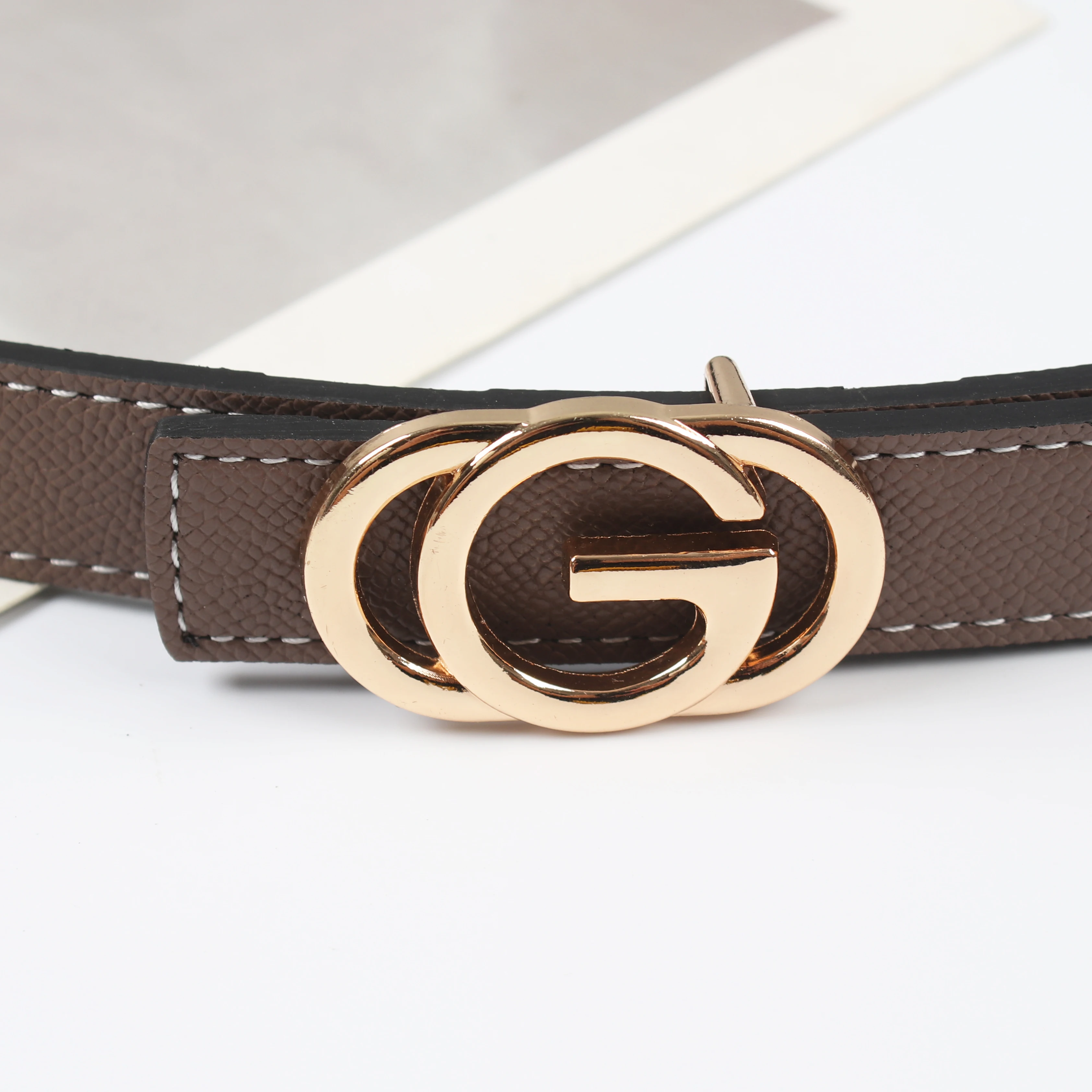 Neue frauen Reversible Verwenden Glatte Schnalle Hohe Qualität 2,3 cm Echtes Leder Gürtel frauen Mode Trend Vielseitig dekorative Kuhh – Detail 6