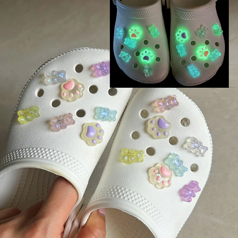 New-14Pcs Luminous Bear+Bear Footprint Combination Decoration For Clogs Detachable Accessories Shoe Charms Decoration