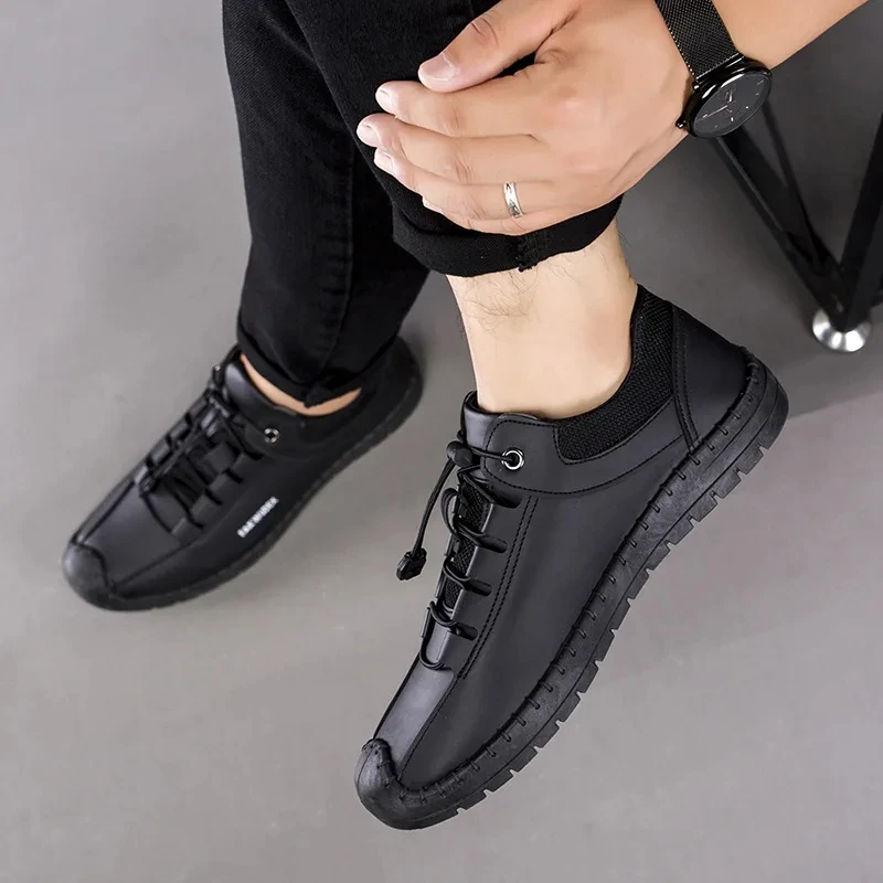 Fashion New Men Sneakers Comfortable Leathe Casual Shoe for Men Soft Sole Running Shoes Designer Lace-Up Men Working Shoes 2024