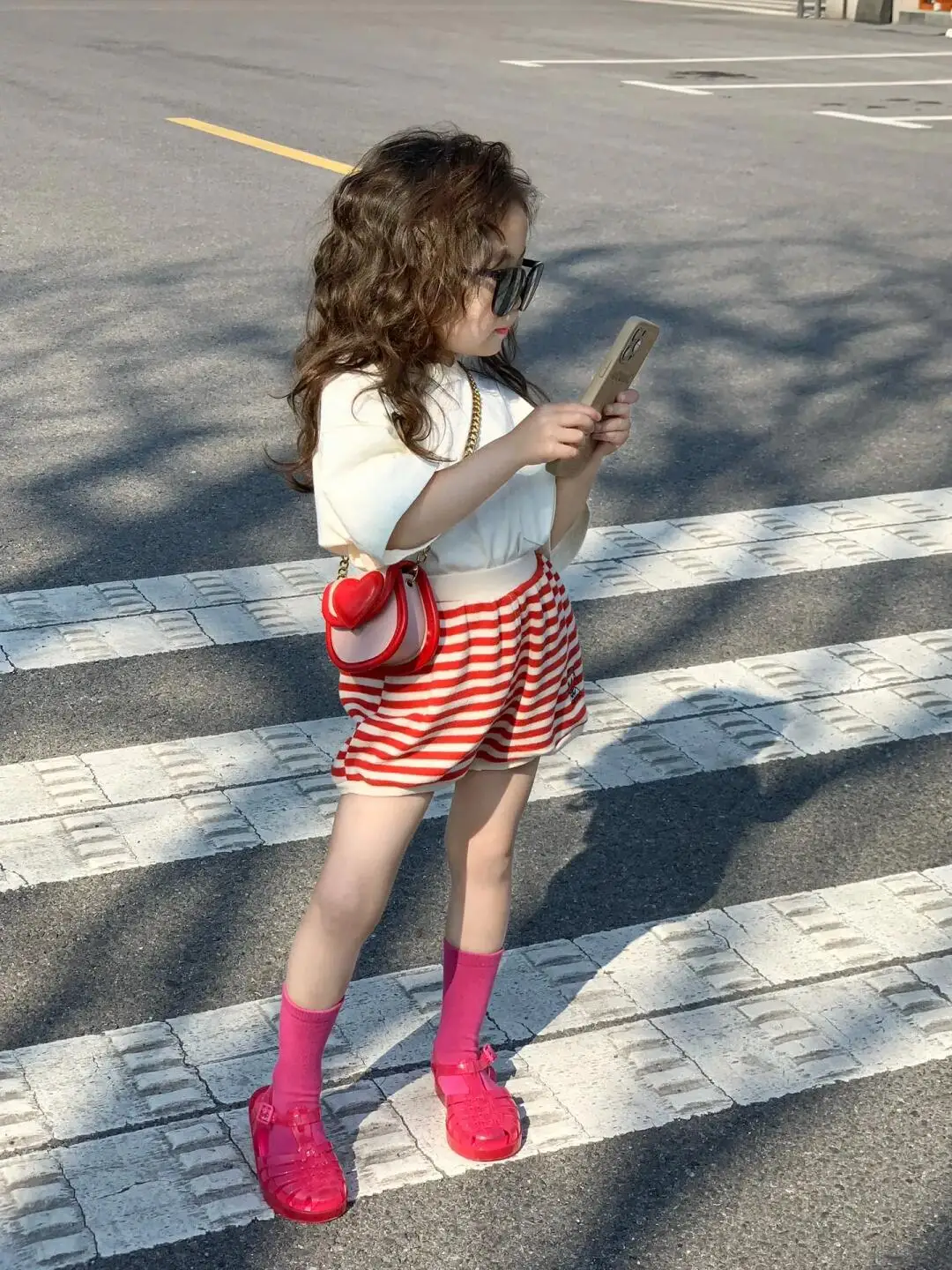 

2 Piece Set Summer Style Girl Back Dog Short Sleeved T-shirt Red Striped Bread Shorts Fashion Cute Suit