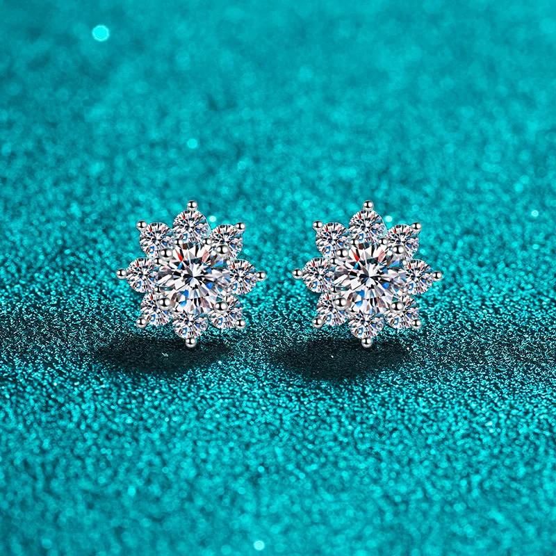 Fancy Snowflake Stud Earrings with Dazzling Moissanite Women's Ear Accessories Sunflower Earrings Fashion Wedding Silver Jewelry