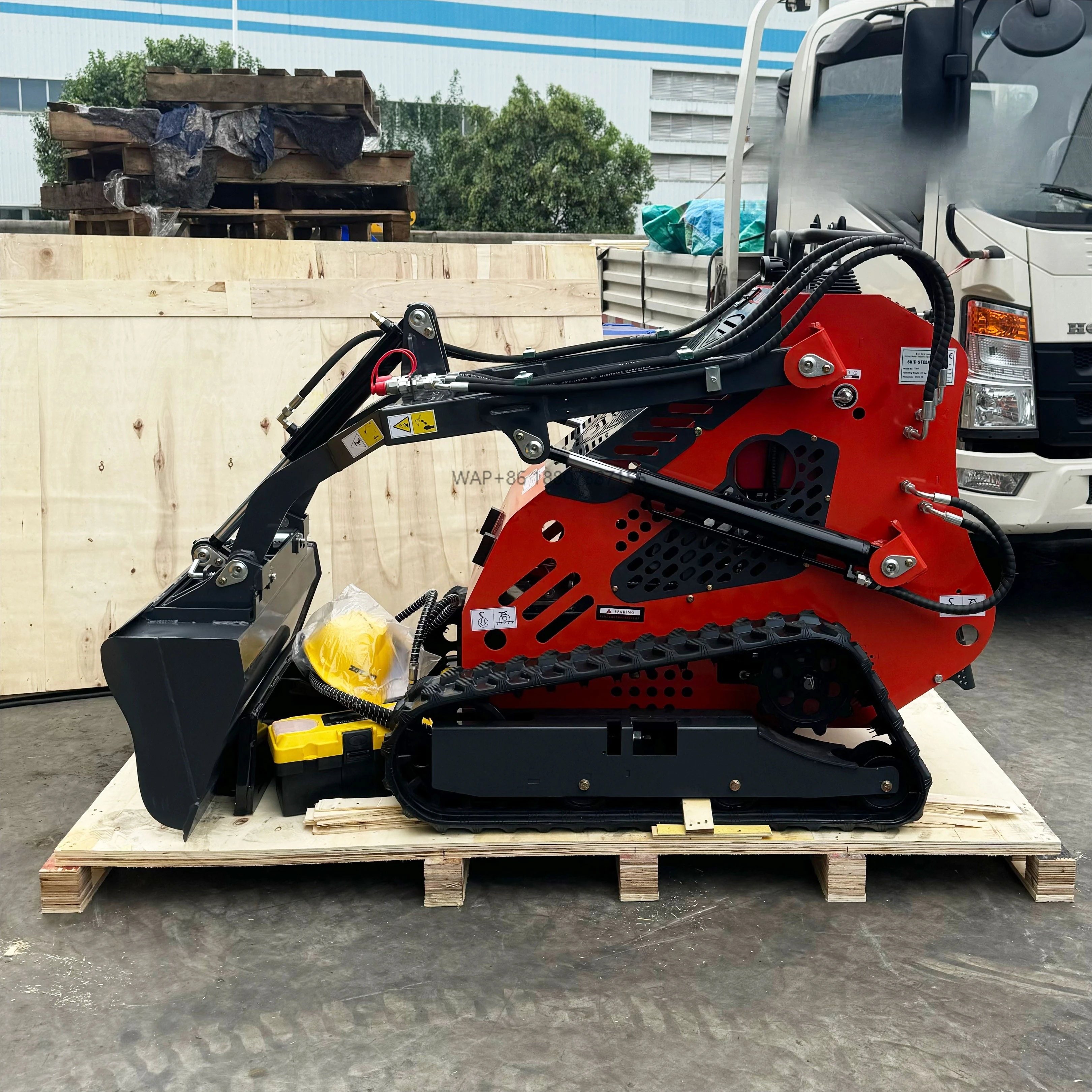 

Mini Skid Steer China HAVTEK 360 Track Wheel Ce/epa Mini Skid Steer Loader With Bucket Trencher Rotary Plow
