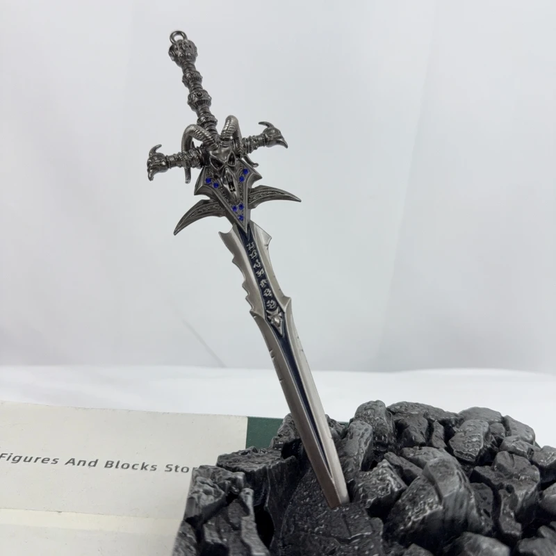 월드 오브 워크래프트 Frostmourne 검 장난감 모델 - 22cm(8.66in) 아연 합금, WoW 팬에게 적합, 액션 피규어 무기 액세서리