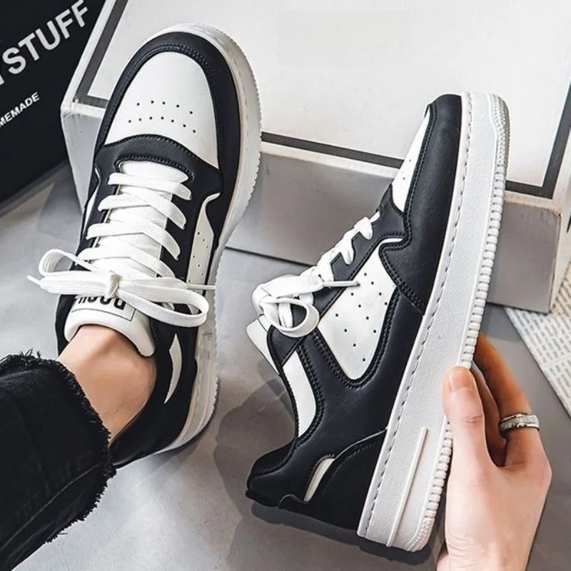 

Men's Fashionable Casual Shoes Spring Season All-Match Flat Shoes Waterproof Leather Surface Sport Heightening Black White Panda