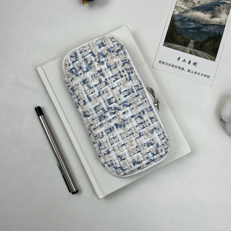 

Handmade Small Fragrance Pen Bag, Pen Holder, Fabric Pen Storage Bag, Minimalist Woven Zipper Pen Bag Blue