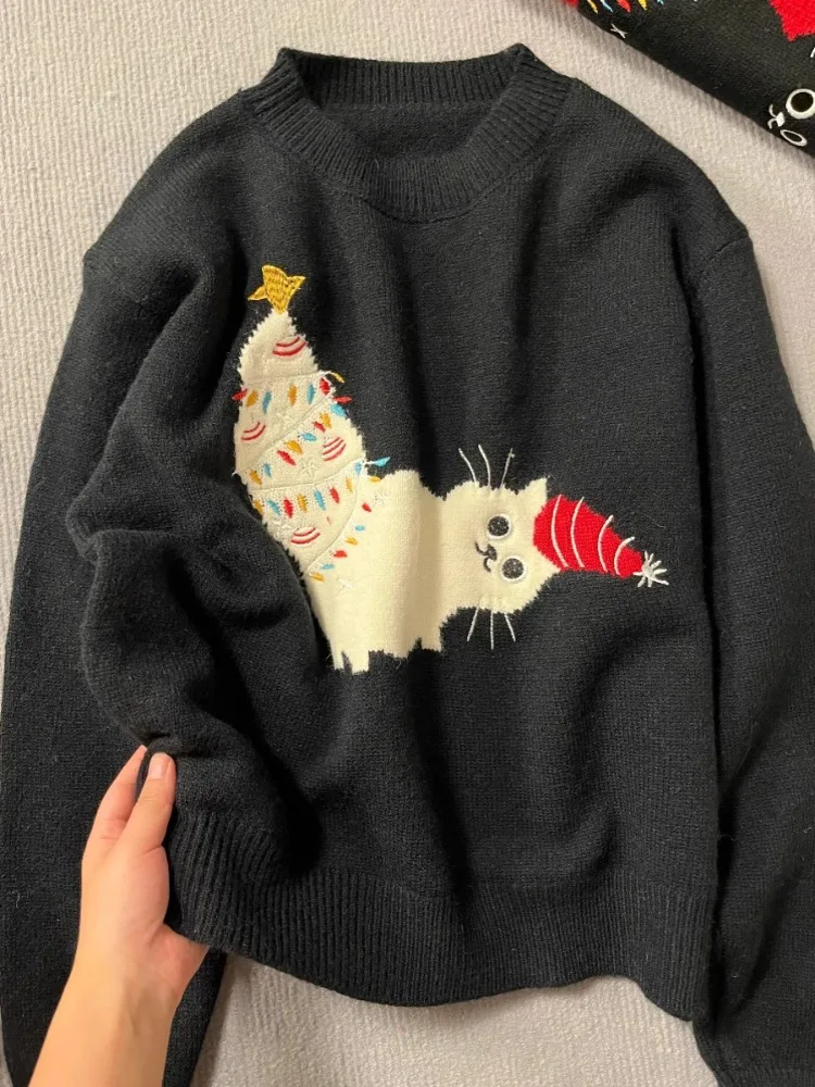 Crew-neck Cat Embroidered Pullover Sweater Women's New Autumn and Winter Loose Sweet Sweater Top Commuter Solid Color Sweater