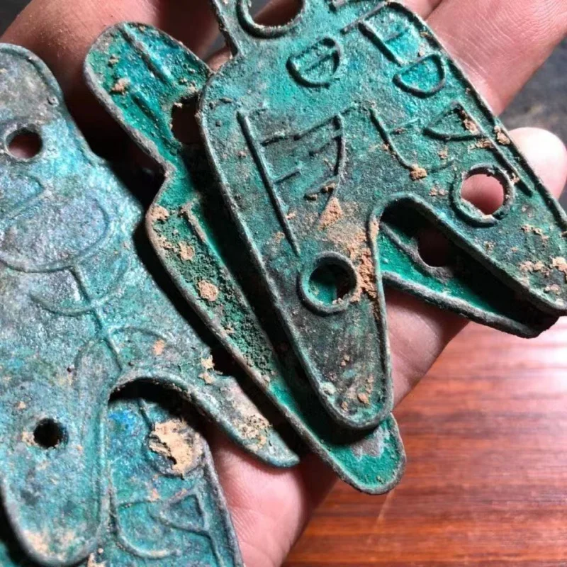 Three-Hole Collection Warring States Cloth Irregular Coin Craft