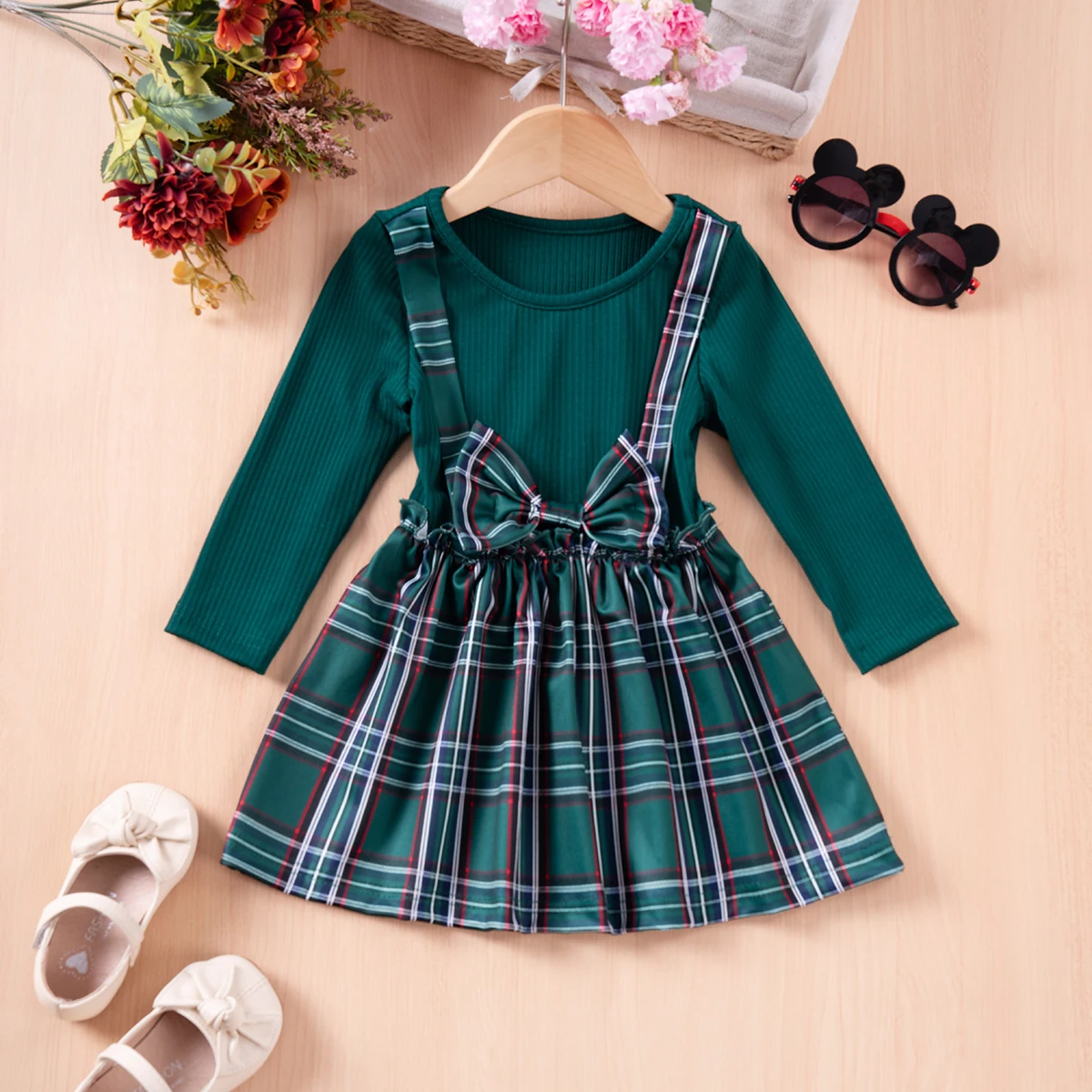 Autumn Young Girls 2024 New Casual Long-sleeved Plaid Dress Fashionable and Elegant for Baby Outing or Daily Wear