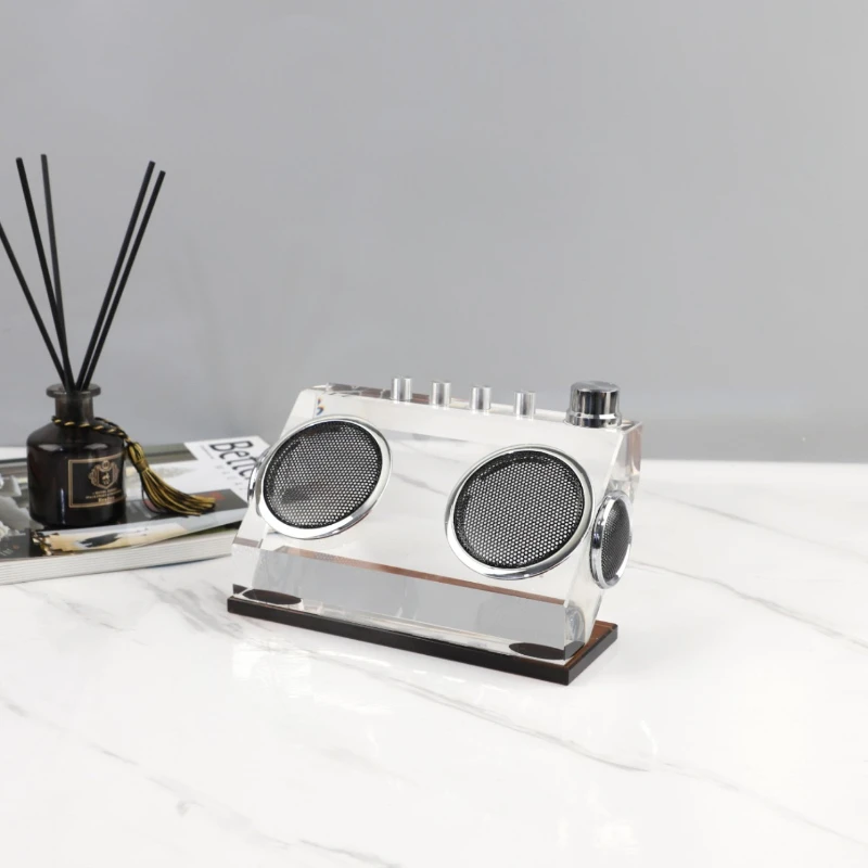 

Modern Simple Transparent Crystal Radio Phonograph Model Ornament Light Luxury Aesthetic Home Decoration