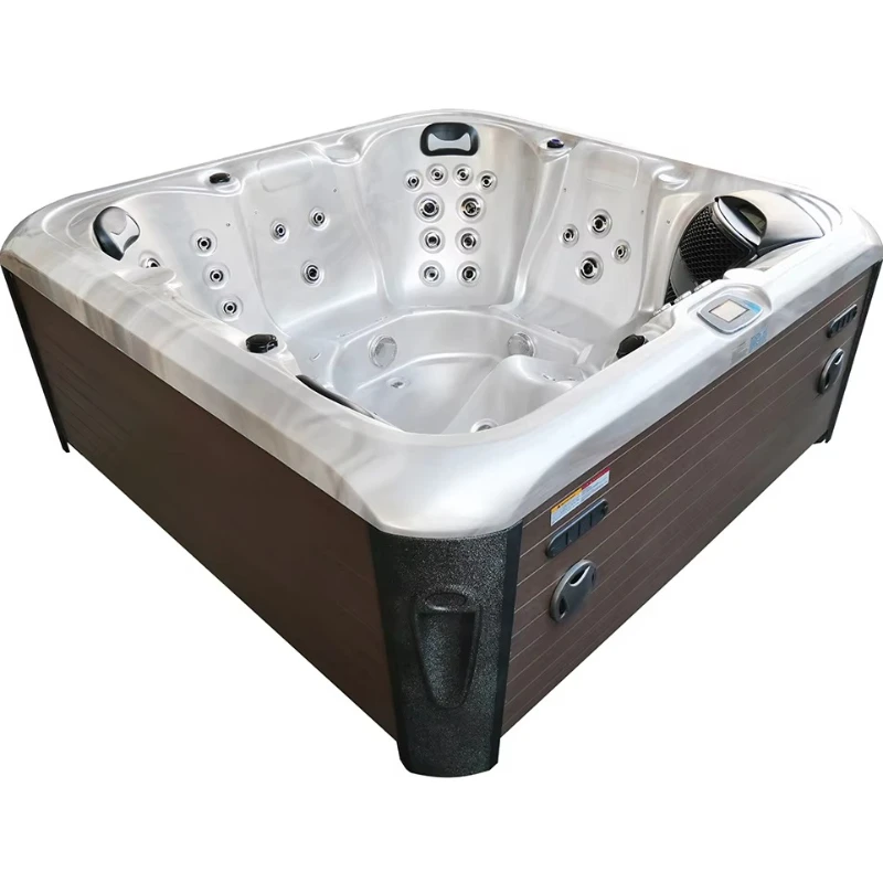 Spa exterior de lujo para 6 personas y Jacuzzi con agua caliente.