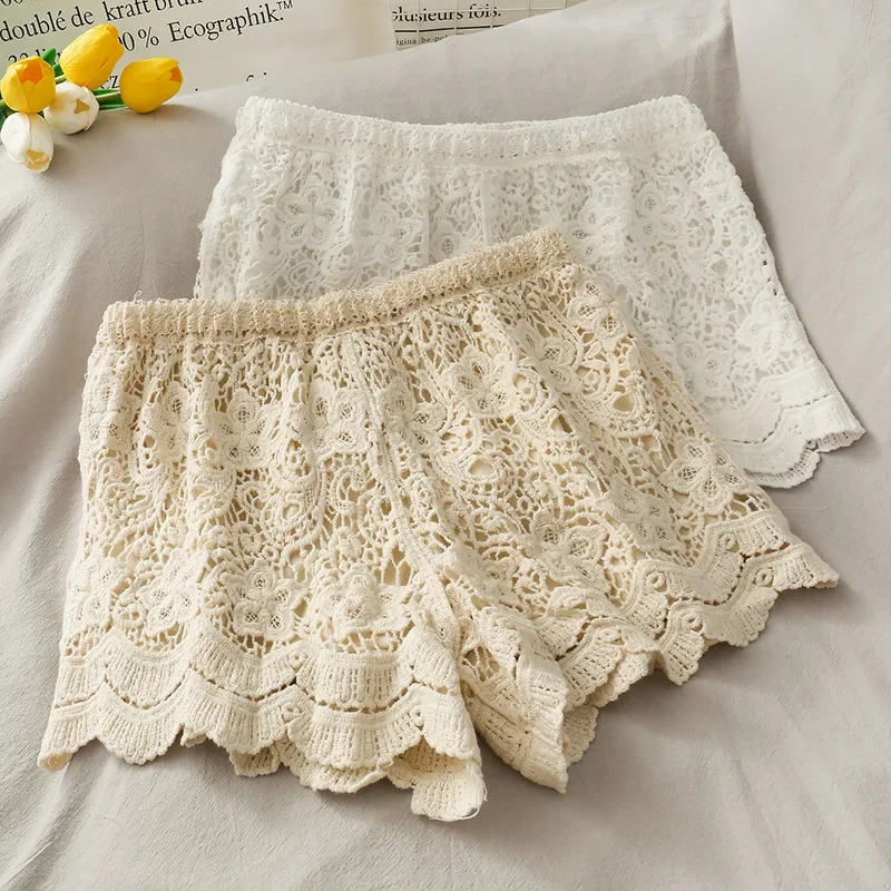 Girl Trend Summer Beach Cotton Yarn Crochet Floral Lace Baroque Style Shorts 2024 Female Fashion Bohemian Boho Chic Hippie Short