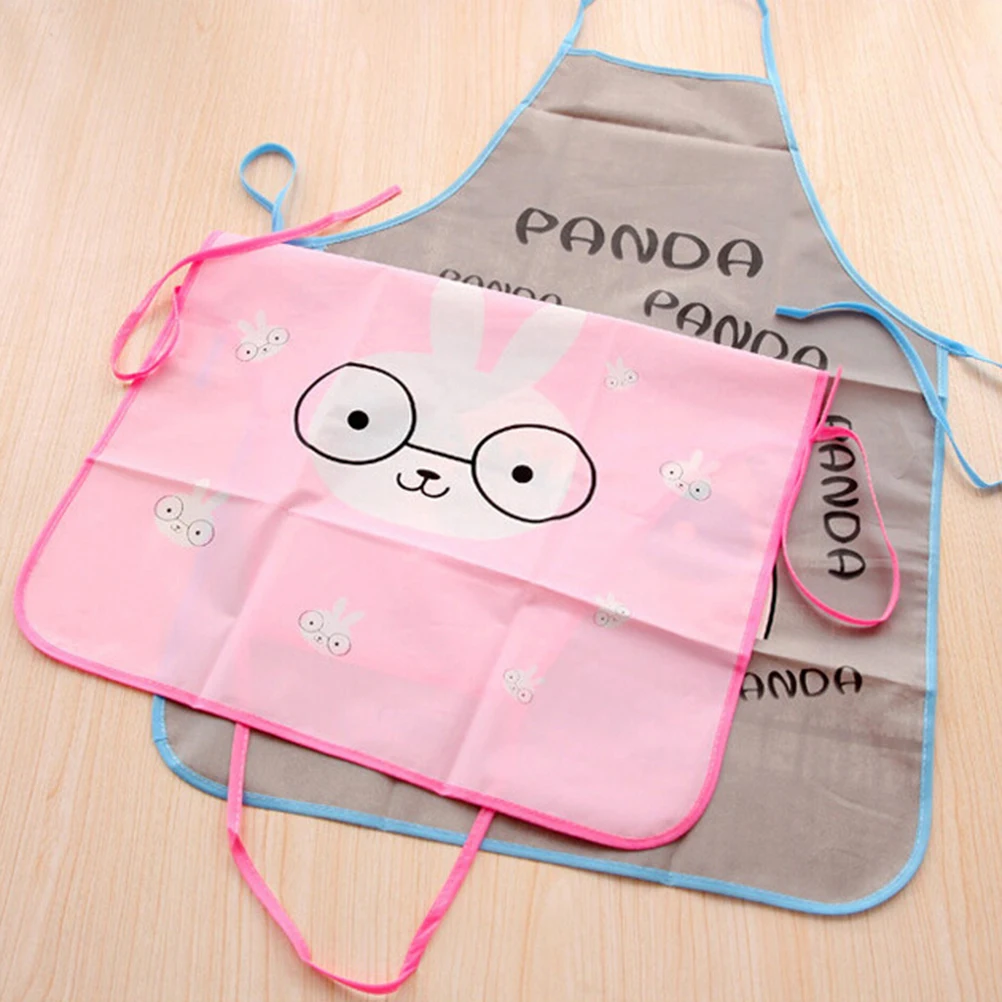 

Grease-Proof Apron Loose Comfortable Kitchen Cooking Bib Machine Washable Printed Apron Cute Cartoon Pattern Soft Fabric