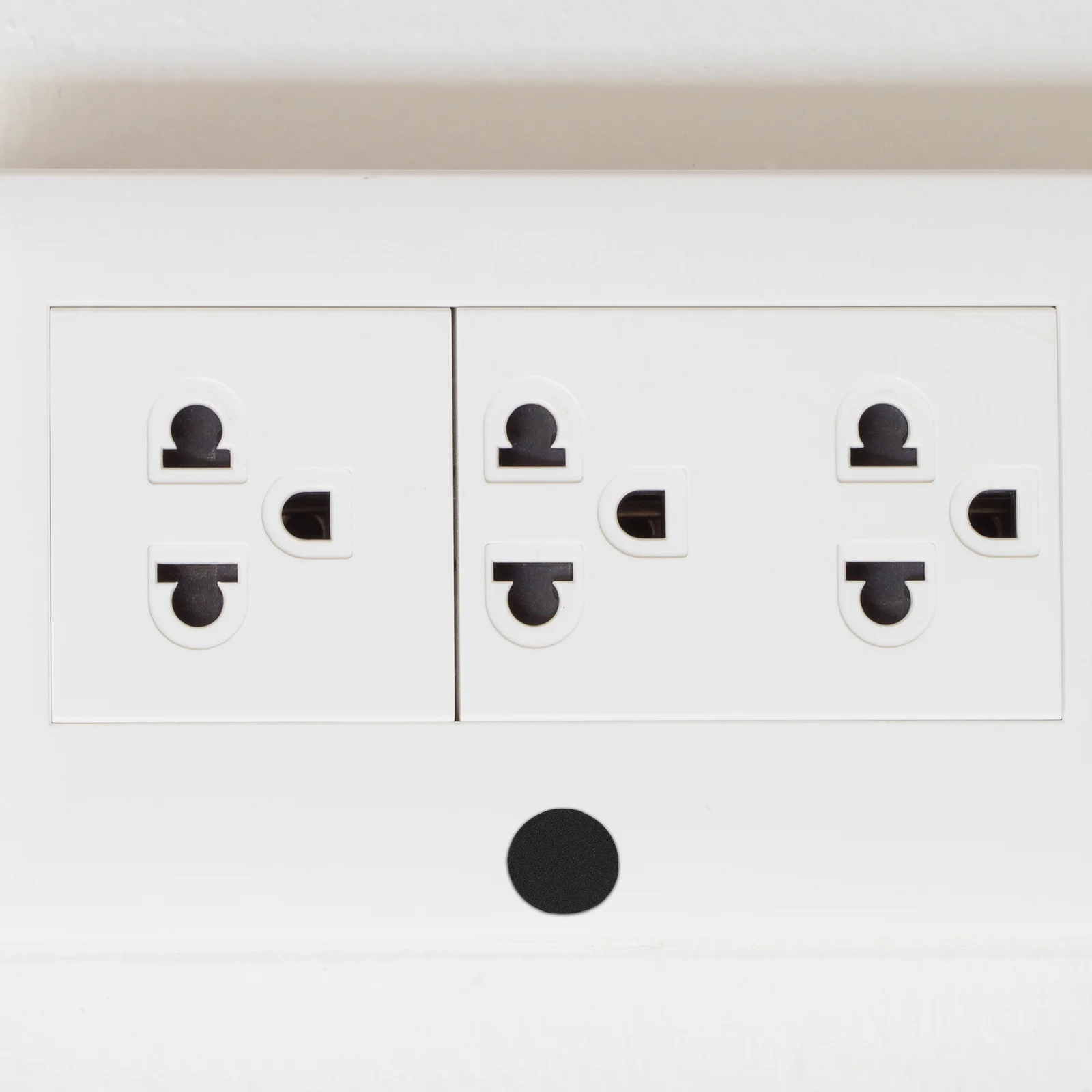 

2pcs Blackout Stickers For Led Ac Power Indicators Light Blocking Film No Residue Easy Apply Decal Covers Car Exterior