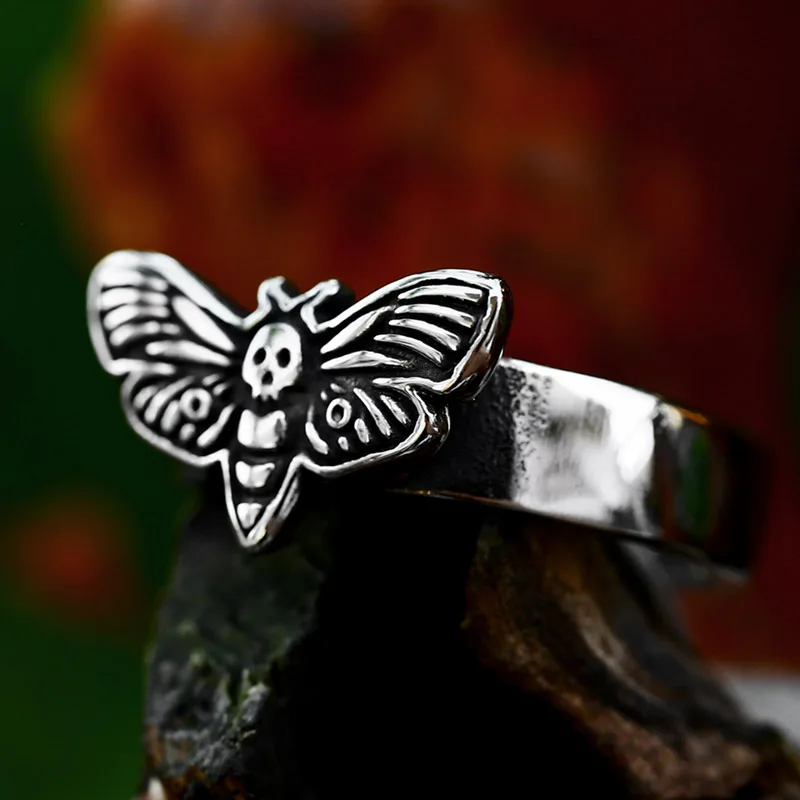 BEIER 2023 New Style Stainless Steel Skull Moth Ring Acherontia Lachesis Ring Punk Biker Women\'s Ring Girl Jewelry Party Gift