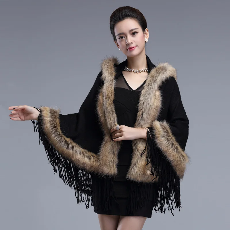 

Autumn Winter Imitation Raccoon Fur Collar Hooded Cape Tassel Knitted Coat Warm Poncho Lady Capes Black Cloaks