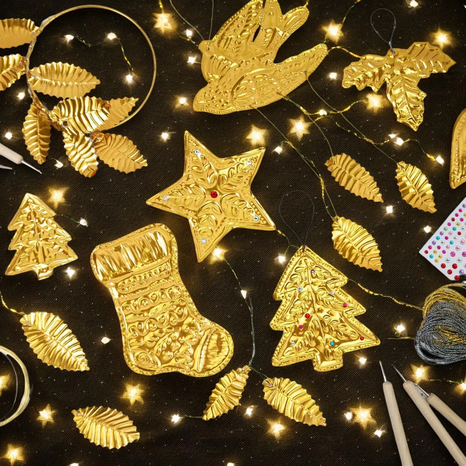 طقم نقش من رقائق الذهب والفضة  - مراجعة Art Craft For Christmas وسعره