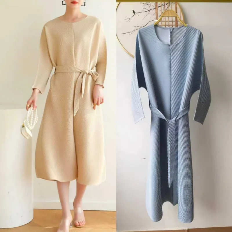 

Женское плиссированное платье Miyake, однотонное, осенняя коллекция 202, платье премиум-класса размера плюс, свободное платье с рукавами «летучая мышь», платье с завязками спереди