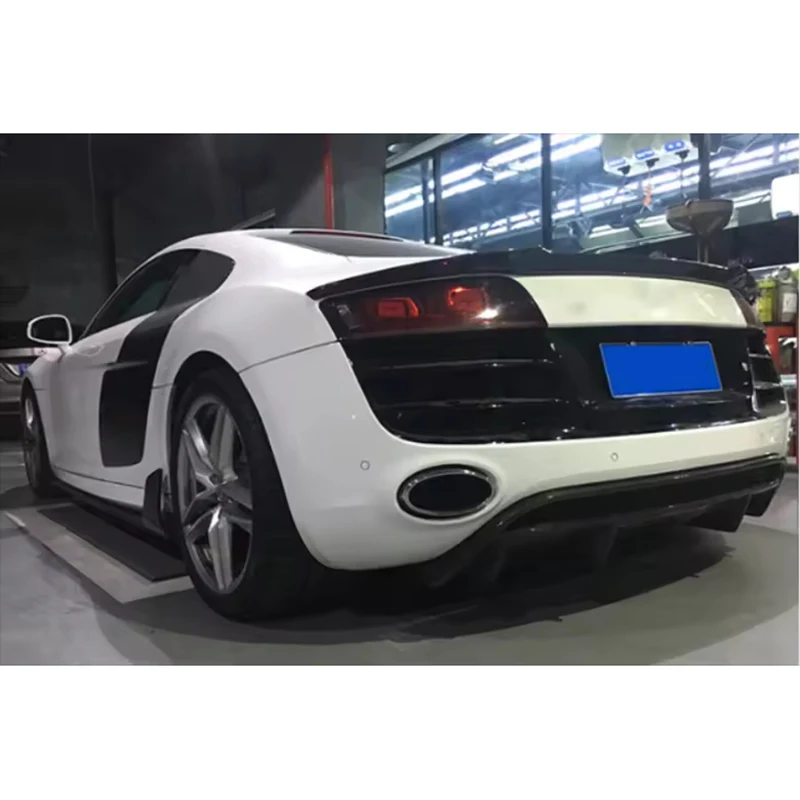 R8 Carbon Fiber Spl…
