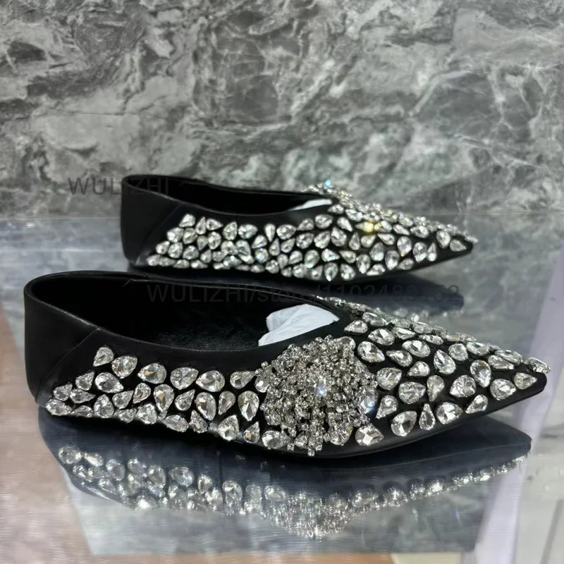 Silver Diamond Large Crystal Stone Mules Women Flat Sandals Pointed Black Leather Slippers Bling Catwalk Jeweled Patchwork Shoes