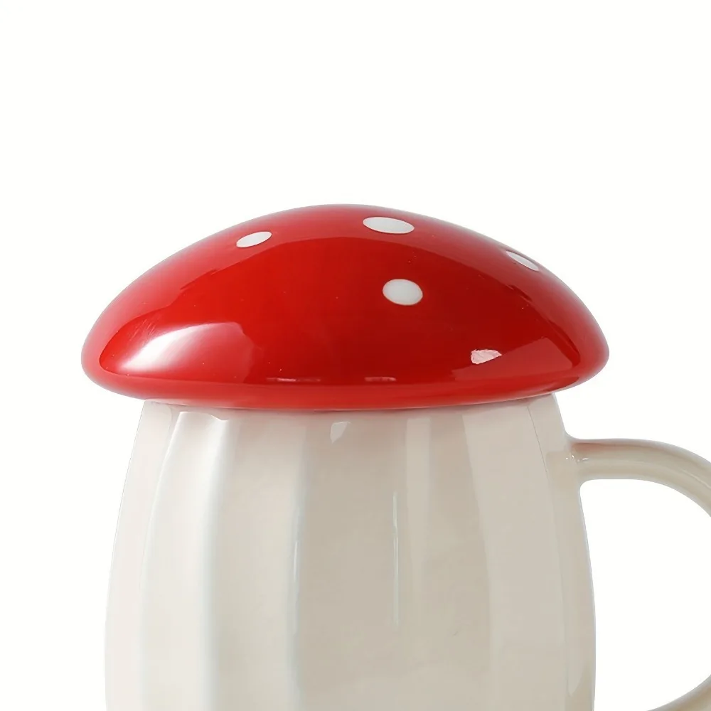 1pc 250ml Creative Red Mushroom Cup Mug with Lid Ceramic Coffee Cups Cute Water Drinking Milk Mug for Household and Office Gift