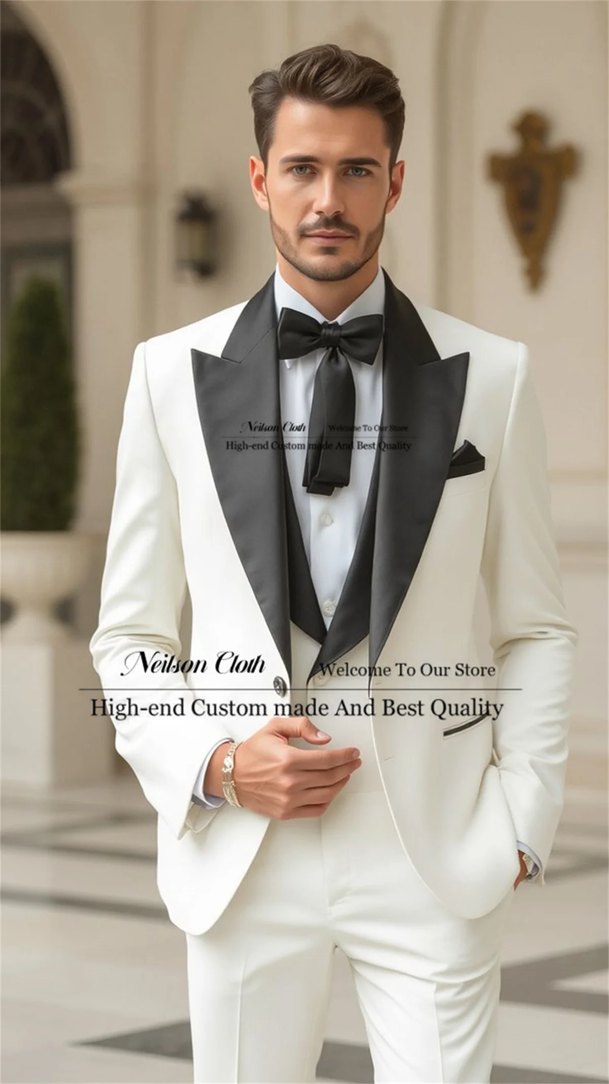 

Formal White Male Prom Blazers 3 Pieces Sets Groom Wedding Tuxedos Groomsmen Customized Black Peaked Lapel Costume Homme