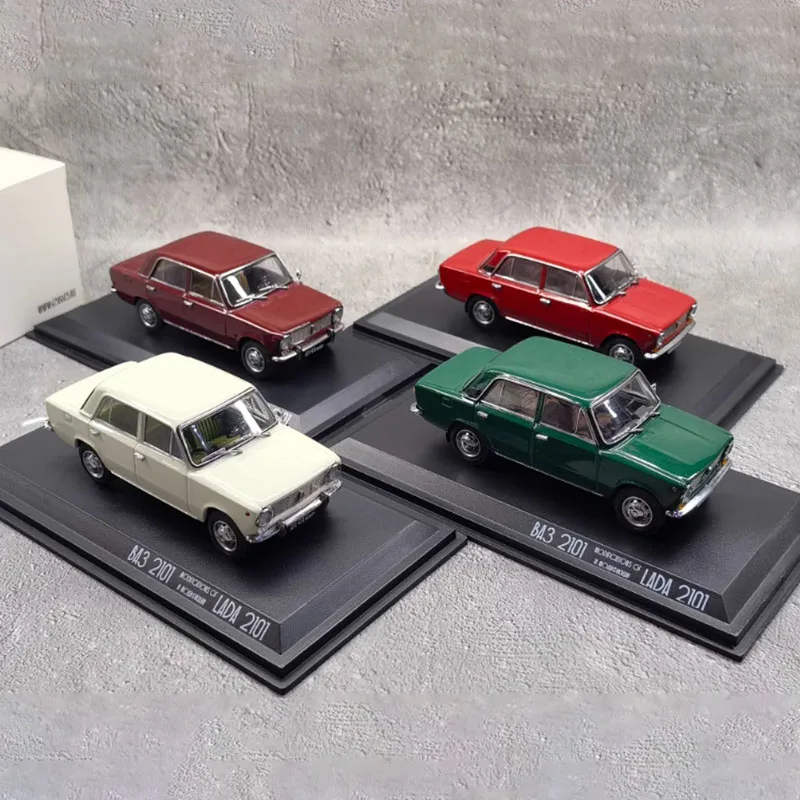 

Литой под давлением сплав EVR43, масштаб 1:43, BA3 LADA 2101, русская модель автомобиля для взрослых, классическая коллекция, украшение для дисплея, подарок, сувенир