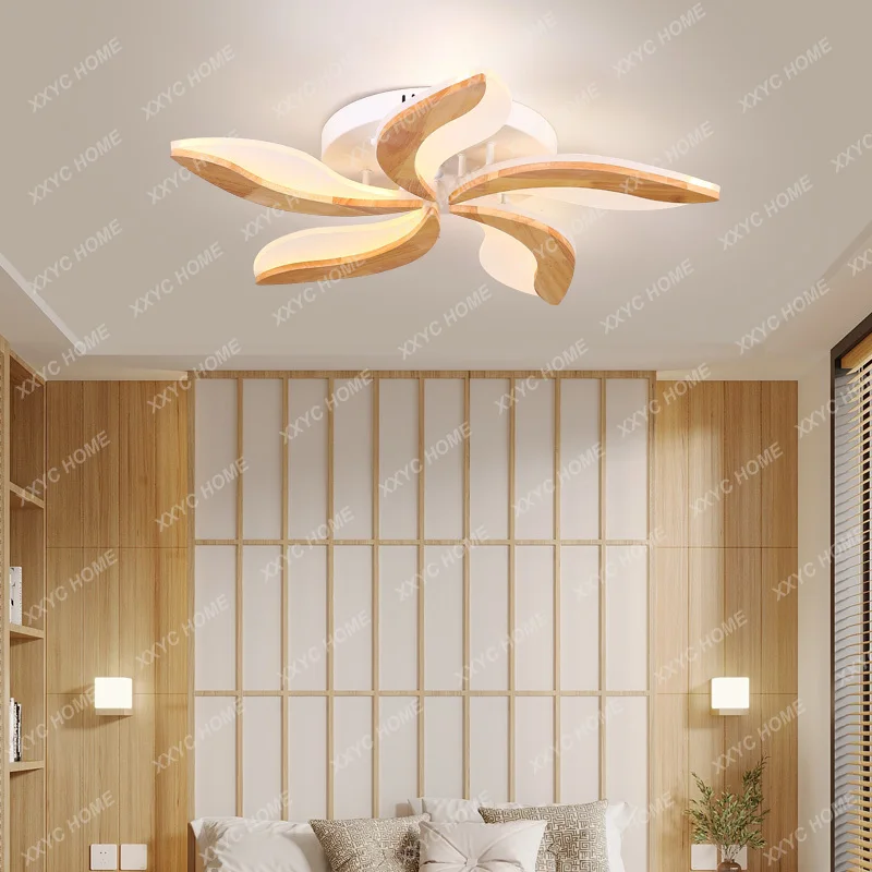 

Nordic living room, solid wood creative atmosphere, household bedroom, Japanese style tatami flower shaped ceiling light