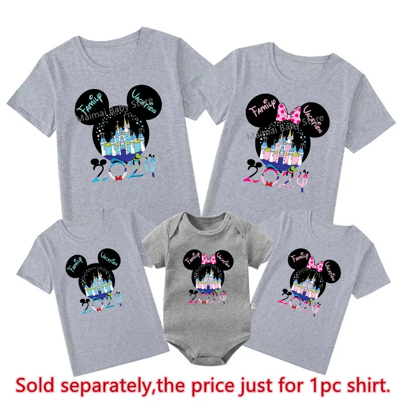 Magic Castle in Mickey and Minnie Head Family Matching Shirts Cotton Dad Mom Kids Tshirts Tee Look First Disneyland Trip Outfits