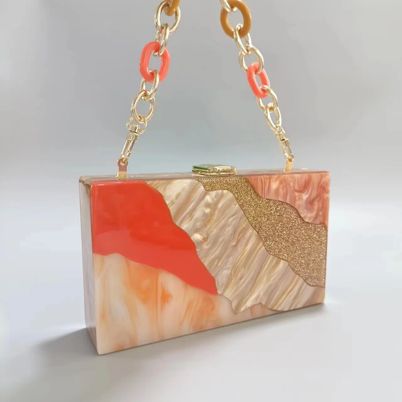 

Fashion Ladies' Flowing Sand Color - Blocked Acrylic Evening Clutch Shoulder Cross - Body Chain Bag for Weddings and Banquets