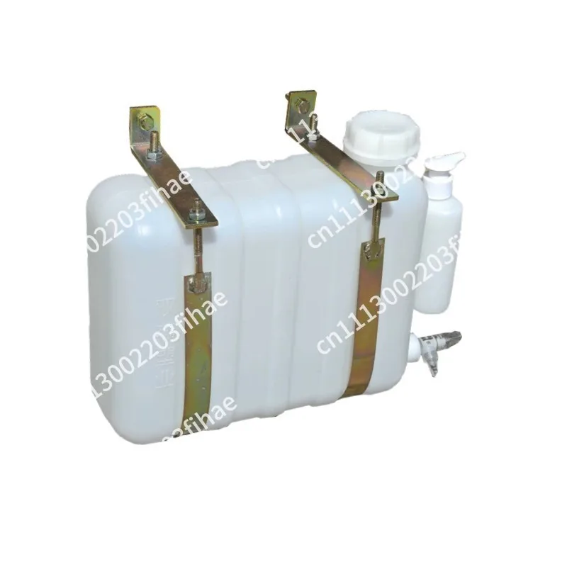 Car hand washing water tank, thickened kettle with faucet, truck light truck water purification water storage bucket