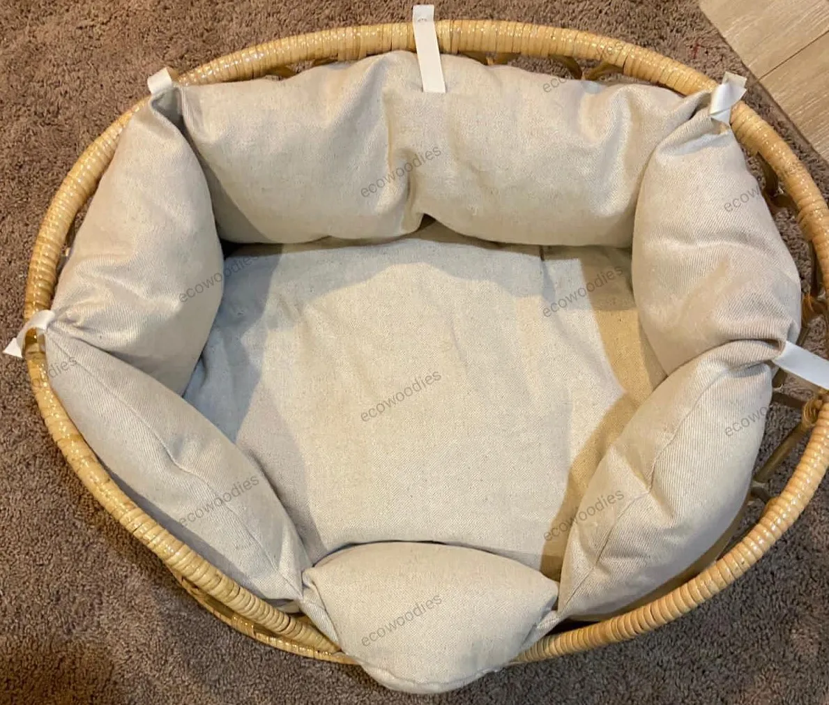 

Price Eco Friendly Natural Sleeping Relaxing Rattan Animal Woven Pet Braided Dog and Bed With Sofa Cushion