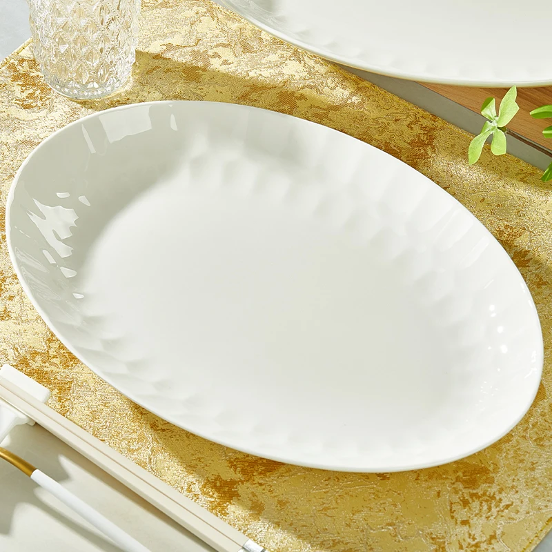 piatto-ovale-grande-in-porcellana-bone-china-design-semplice-adatto-per-microonde-e-lavastoviglie