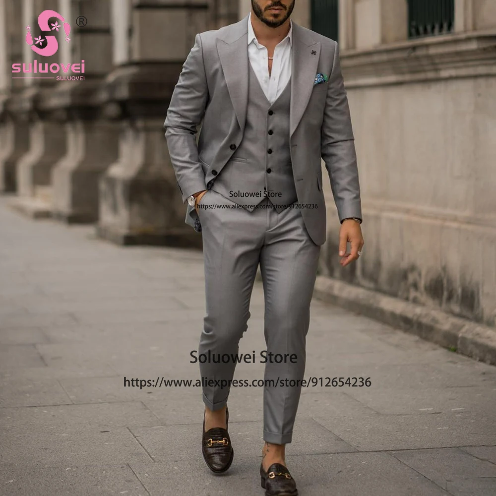 

Fashion Big Peaked Lapel Suits For Men Slim Fit 3 Piece Jacket Vest Pants Set Male Business Blazer Formal Groom Wedding Tuxedos