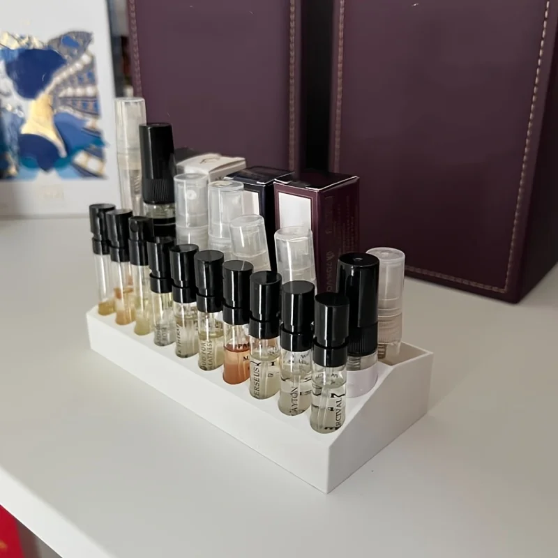 Portable Desktop Perfume Sample Organizer Rack, Multi‑Grid Slope Design Mini Spray Bottle Display Storage Holder