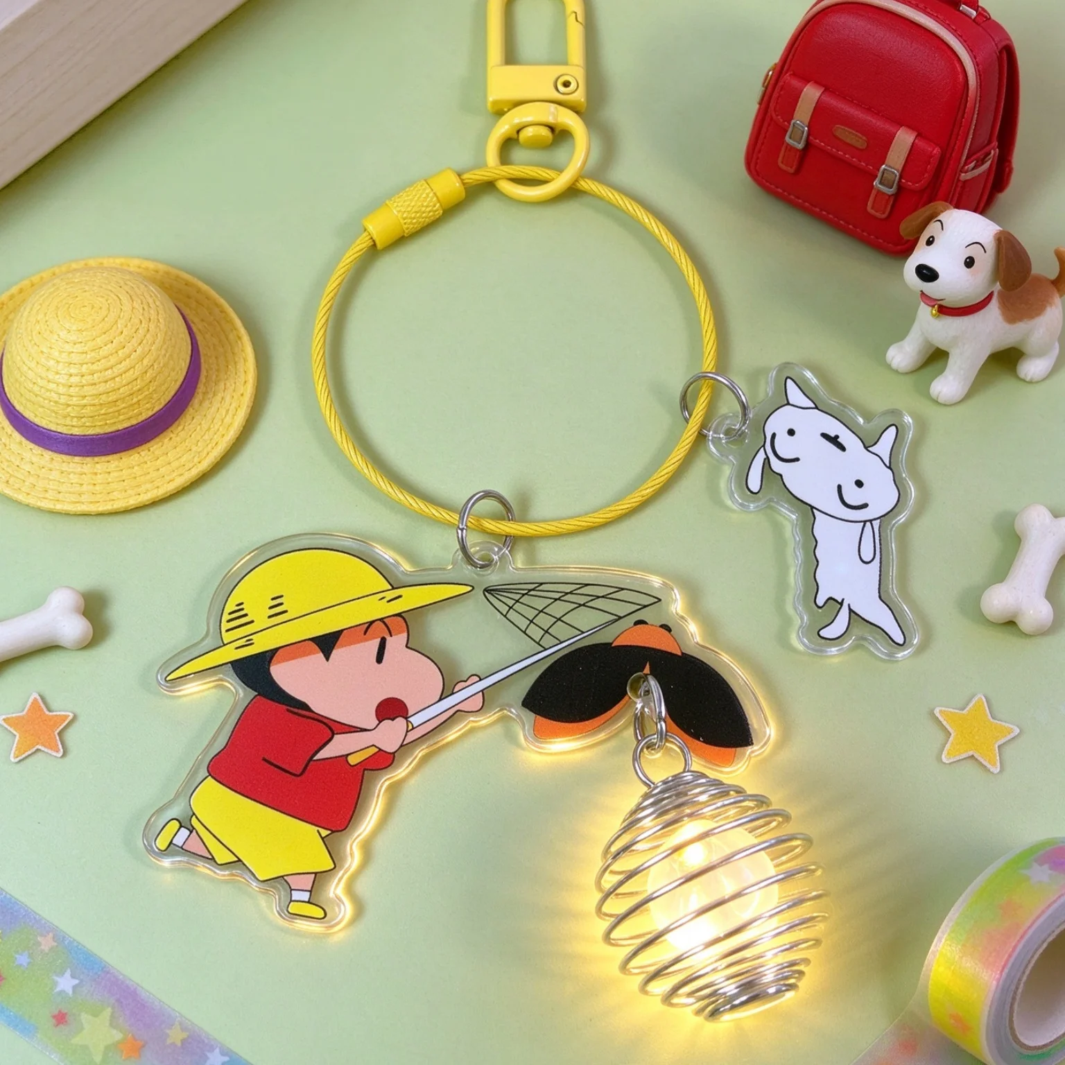 Llavero acrílico de Crayon Shin Chan 2026, figuras de anime, llaveros de luciérnaga, mochila, luz nocturna creativa, regalo de Halloween y Navidad para niños y niñas